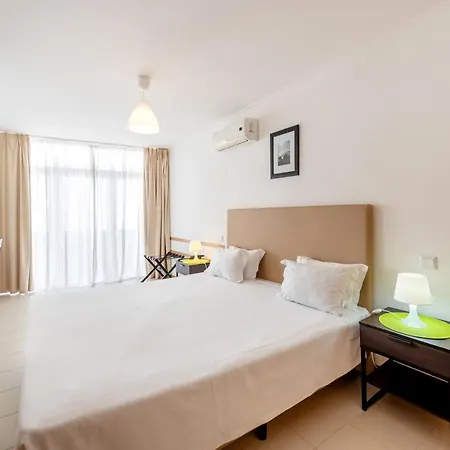 Апарт-отель Mirante Da Rocha Портиман